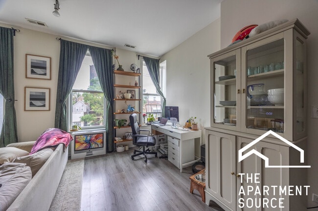 2020 S Throop St Unit 2E