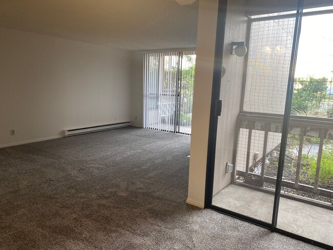 Photo - 2101 Shoreline Dr Unit 154