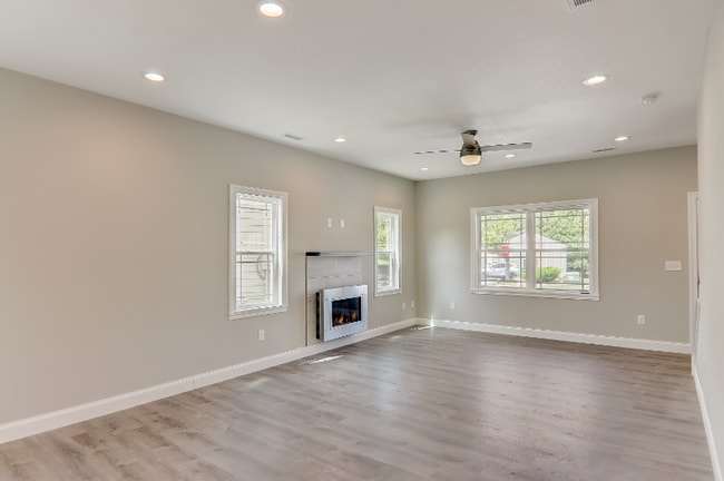 7 Water Pointe Wy