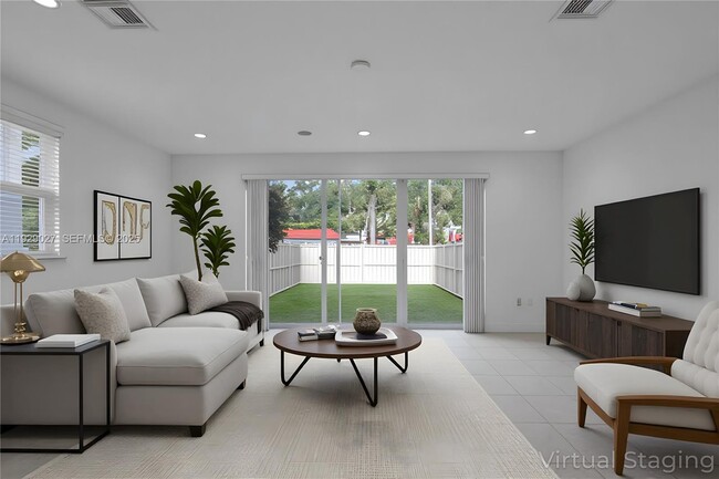 Photo - 4088 W Palm Aire Dr