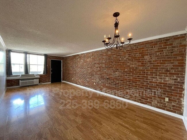Photo - 3101 Highland Rd Unidad Apt 222