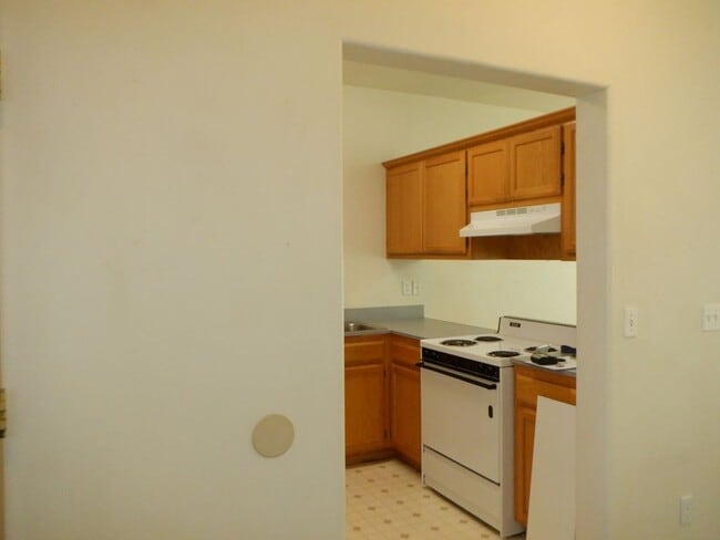 Photo - NE Bend 2 Bed/2.5 Bath Near St. Charles - Ocker Drive Unit 3