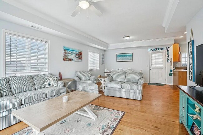 Photo - 7 F St Unit 4