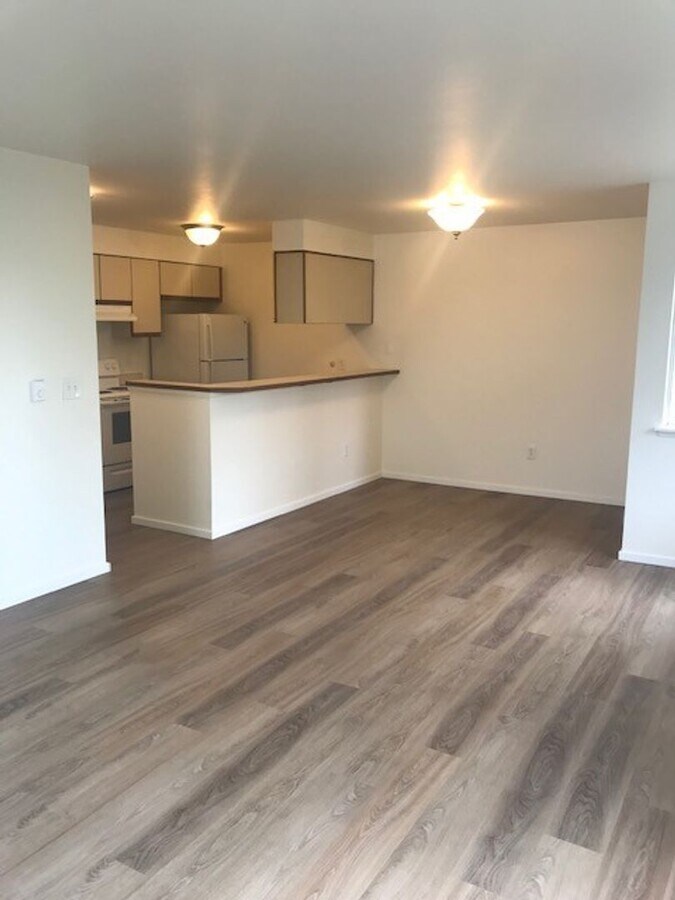 Photo - 4301 Woodland Park