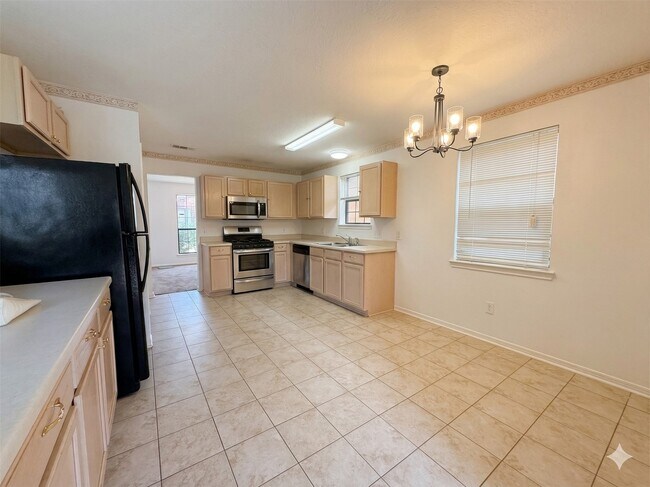 Photo - 13834 Trumpetvine St