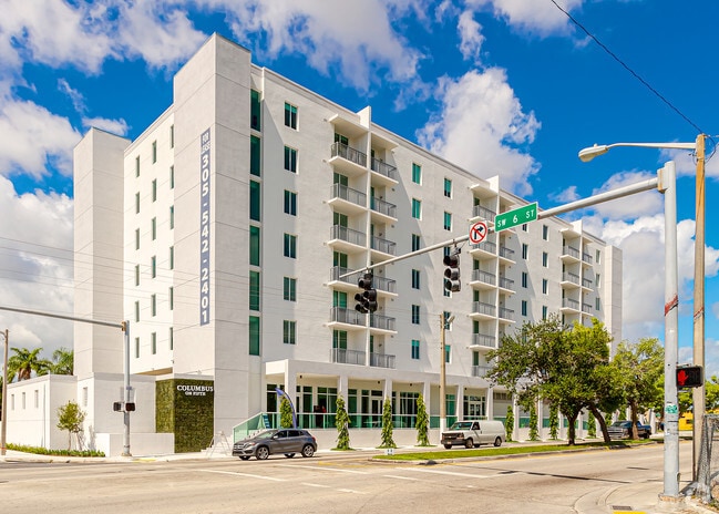 Building Photo - Columbus on Fifth Rental