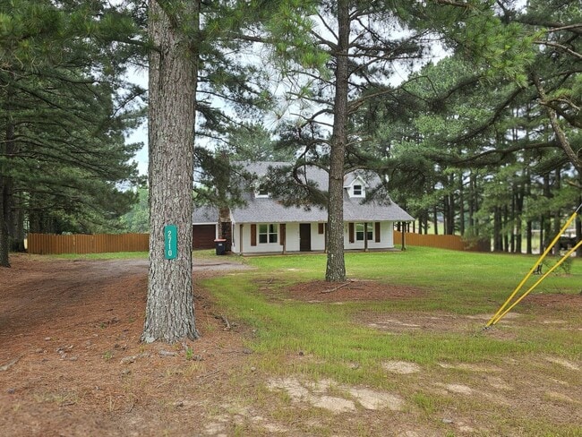 Photo - 2710 Hwy 348