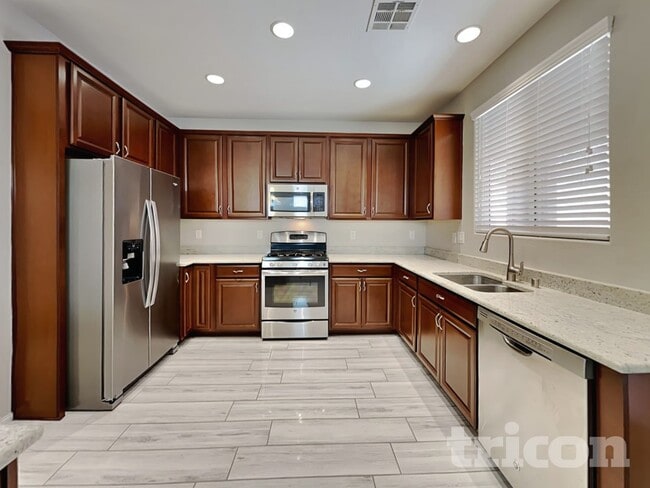 Photo - 9324 W Pearblossom Sky Ave