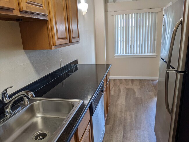 Photo - Alma Street Apartments Unit 3053