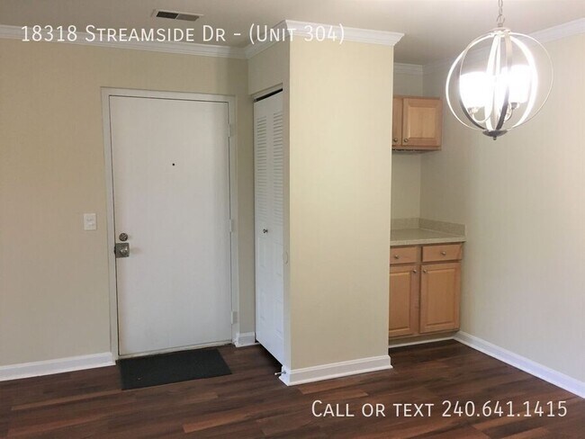 Photo - 18318 Streamside Dr