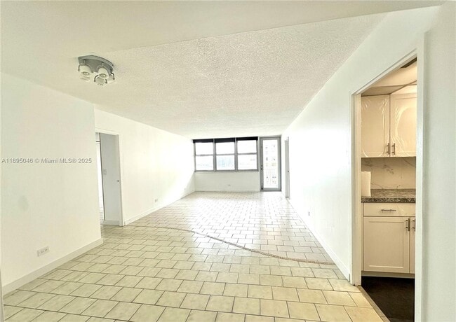 Photo - 250 174th St Unit 1212