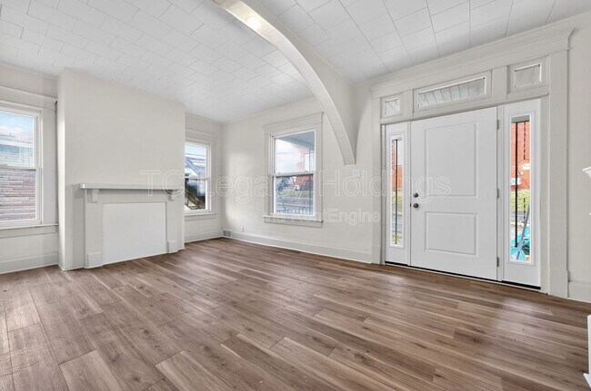 Photo - 1409 Hamill Ave