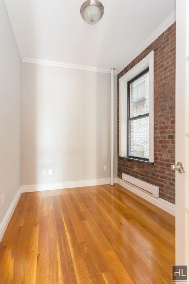 Photo - Leroy Street Unit 5C