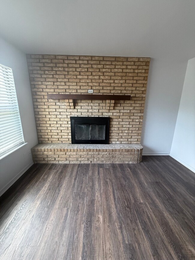 Photo - 2938 Gossett Dr