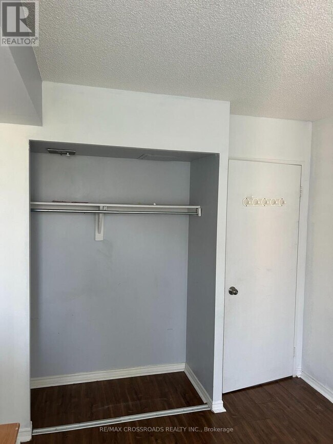 Photo - 91 Townsgate Dr Unit 1012