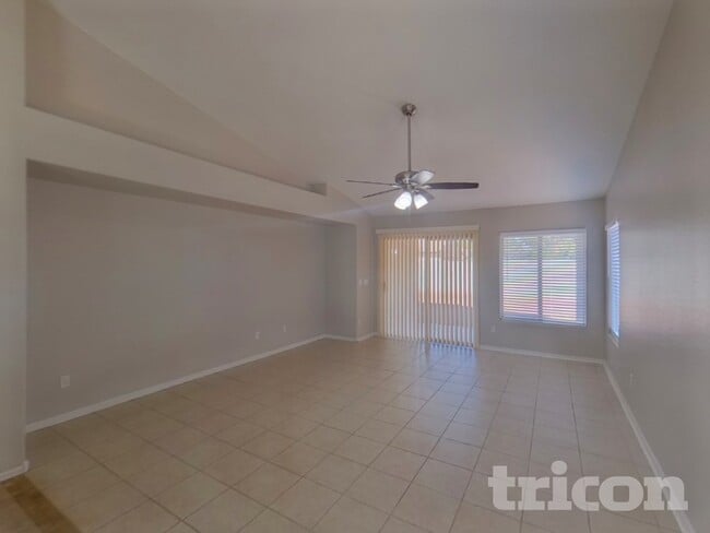 Photo - 1514 W Lynne Ln