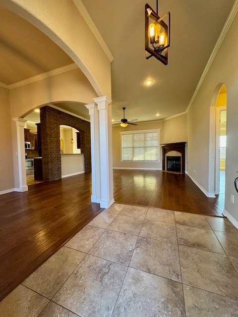 607 SW Barn Valley Rd