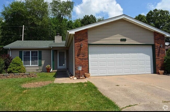 Building Photo - Coming Soon! Rental
