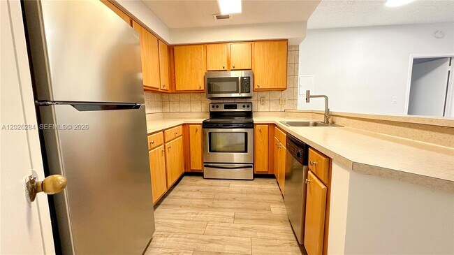 Photo - 2445 SW 18th Terrace Unit 107