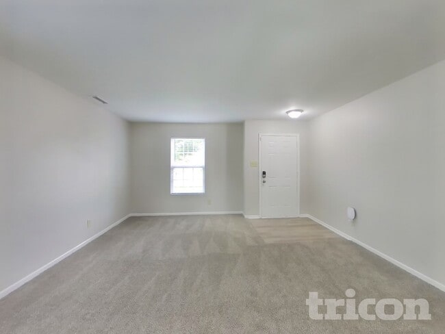 1413 Bluestem Dr