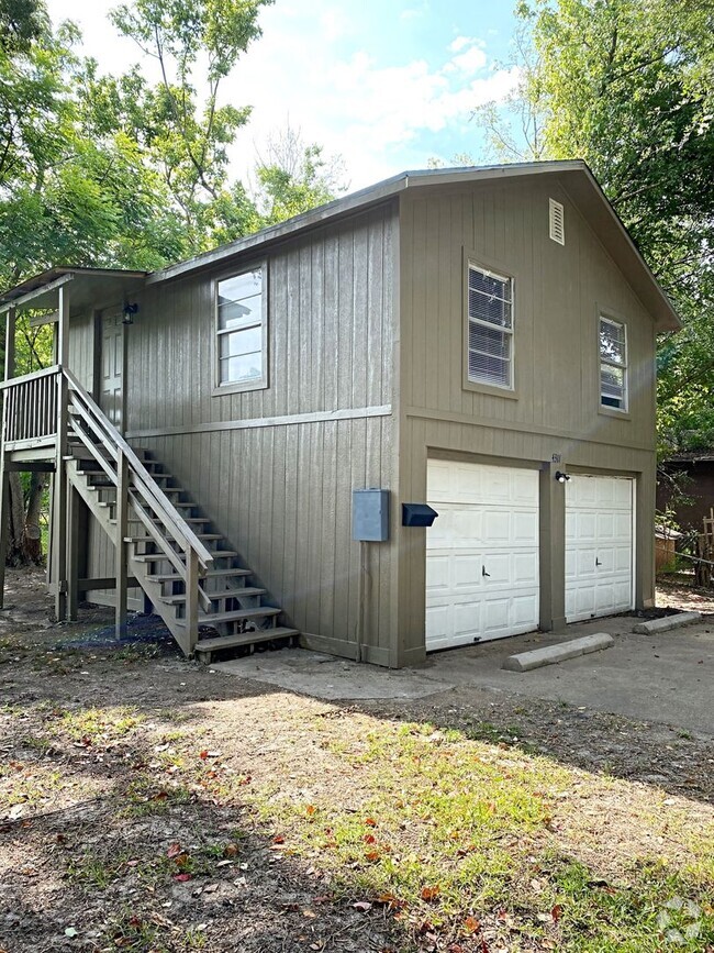 Building Photo - 4311 Grandberry Ave Rental