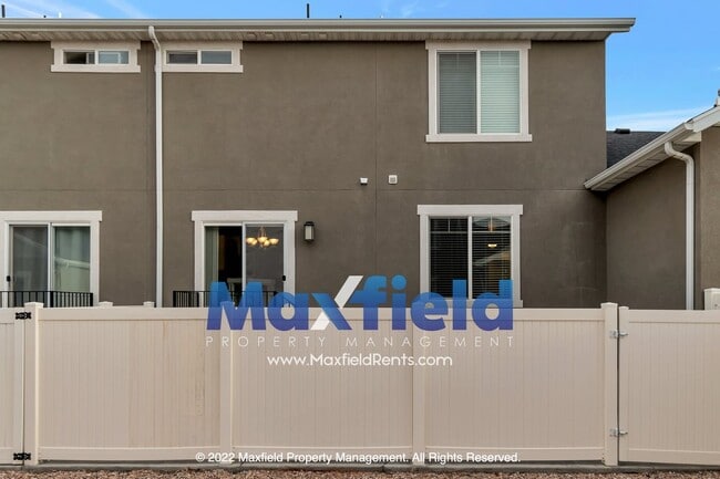 Photo - 529 Fox Chase Dr