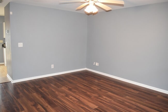 Photo - 3911 Hathaway Hills Dr