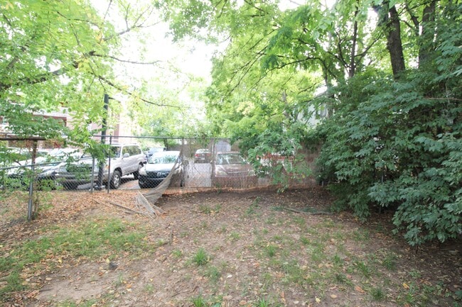 Photo - 613 Reagan St