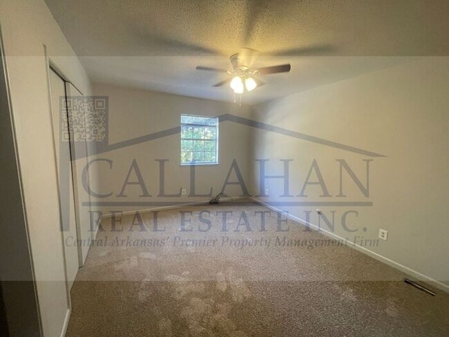 Photo - Updated 2 Bedroom in Mid-Town