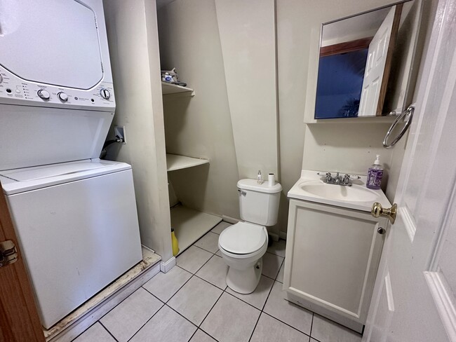 Photo - 93 Falmouth Rd Unit A