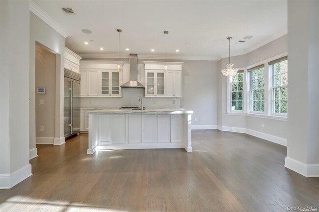 Photo - 402 Grist Mill Cir