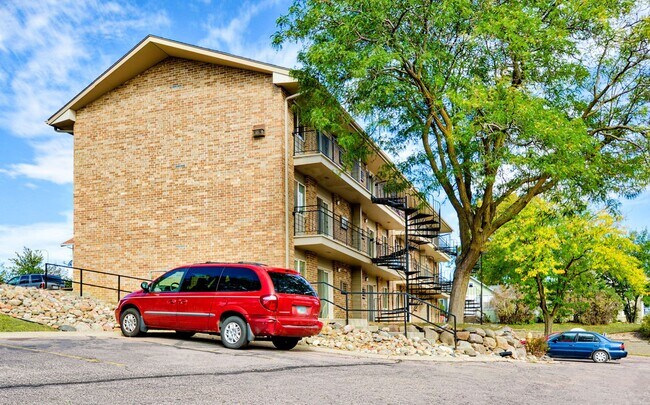 Falls View Apartments