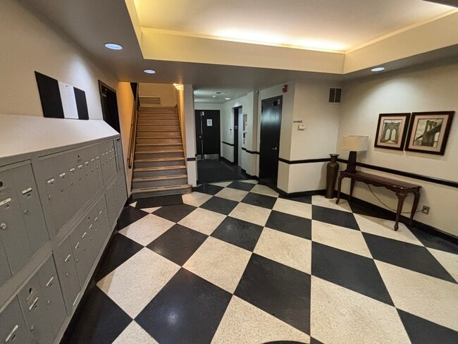 Photo - 5316 Pershing Ave Unit 508