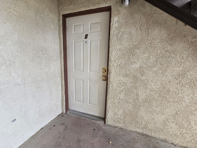 Photo - PLACE-1332 N El Prado St Unit Apt B