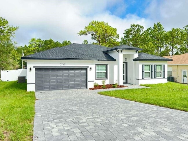 Building Photo - 3741 W Forest Dr