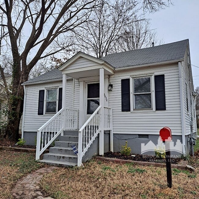 Building Photo - 3638 Marion Ave Rental