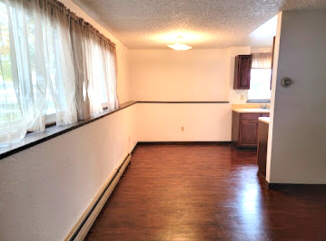 Photo - 900 Montana St