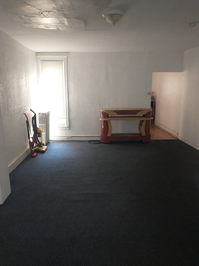 Photo - 3943 Dungan St