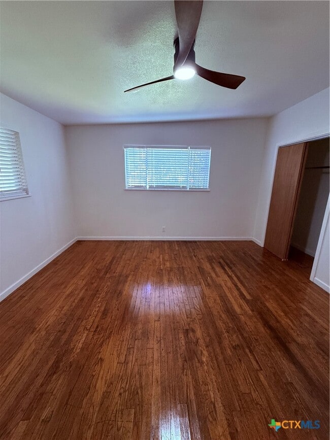 Photo - 2218 Terrace Dr