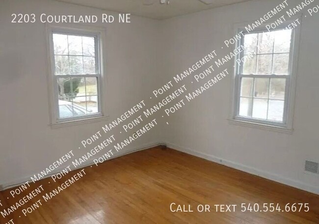 Photo - 2203 Courtland Rd NE