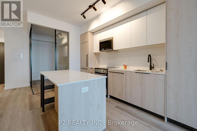 Photo - 1635 Military Trail Unité 211