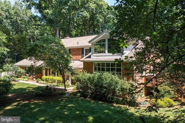 41272 Stone School Ln