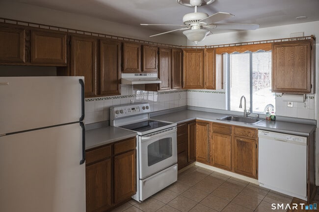 Photo - 13 Santangelo Terrace Unit 13
