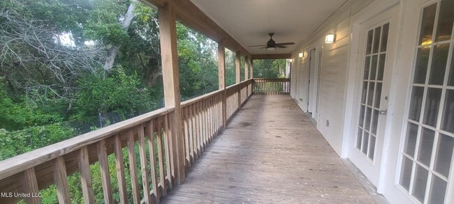 Photo - 349 Hiller Dr