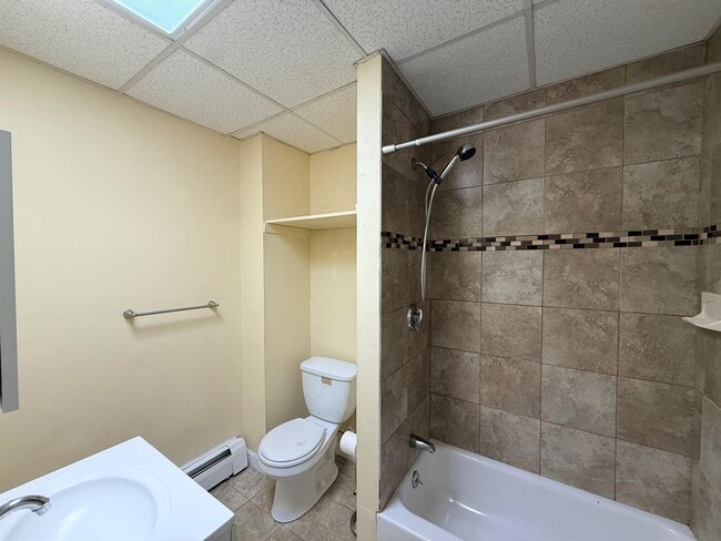 Photo - 15 Laurel St Unit 3