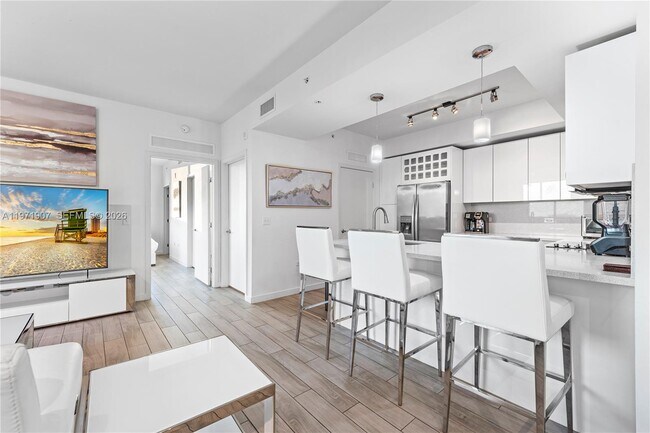 Photo - 999 SW 1st Ave Unidad 2204