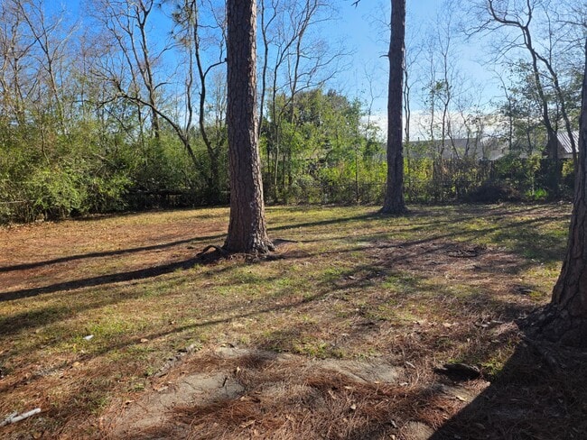 Photo - 13101 Dedeaux Rd