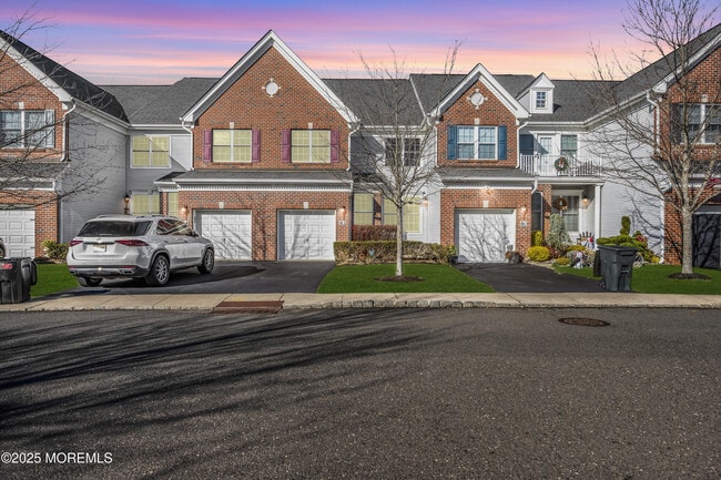 Photo - 82 Demarest Dr