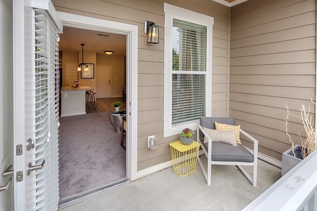 Capital Creek at Heritage Apartments