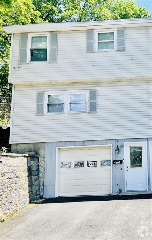 Building Photo - 94 Prichard St Rental